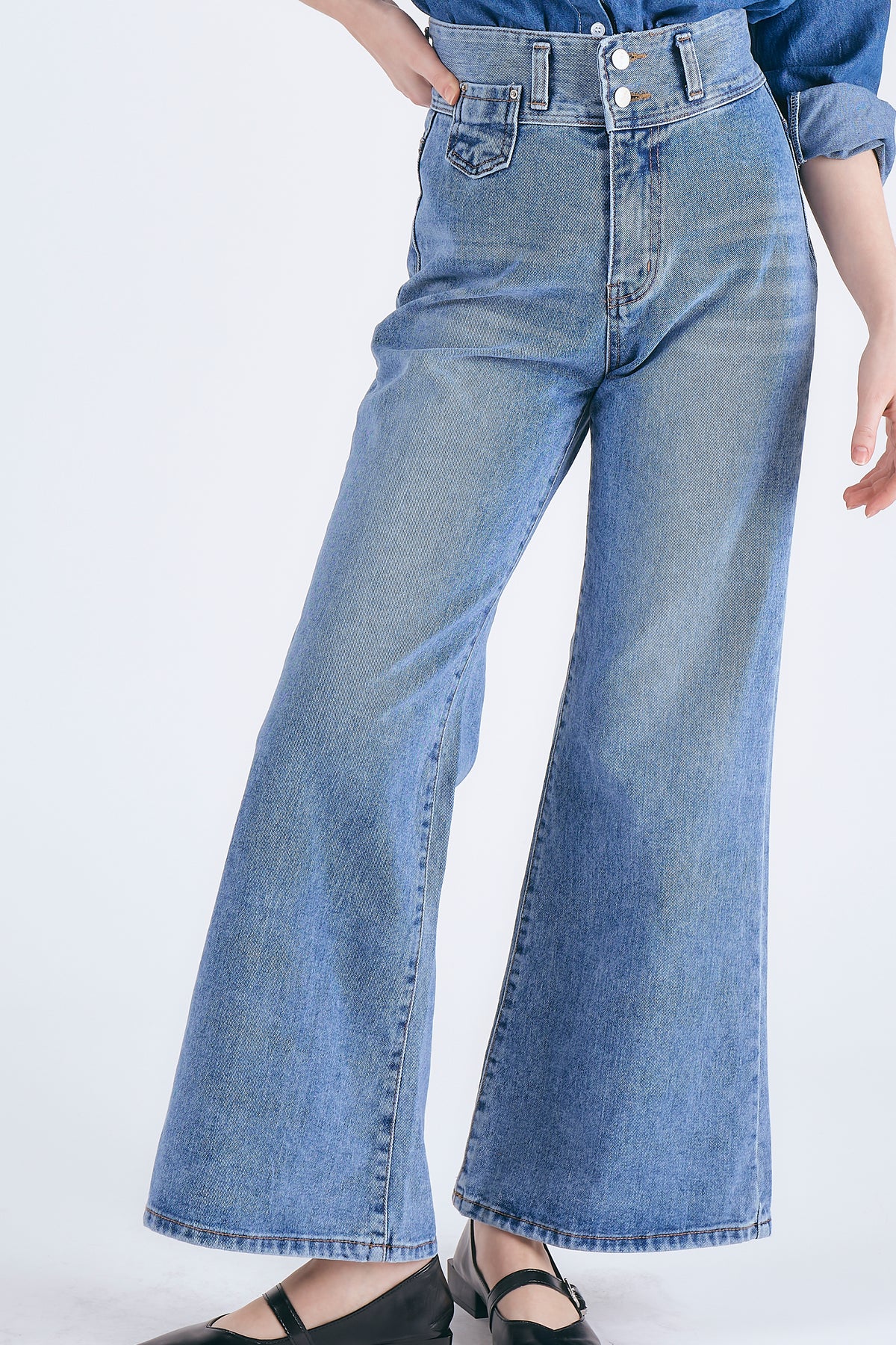 Elsie Highwaist Flared Jeans